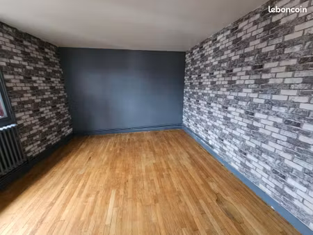 immeuble 7 pièces 176 m²