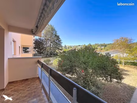 appartement 3 pièces 90 m²