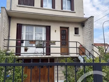 maison 4 pièces 79 m²