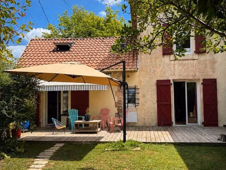 maison chaleureuse 3 chambres et jardin proche plages
