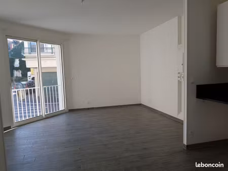 appartement 2 5 pièces en centre ville