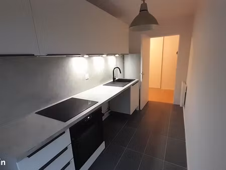 appartement 3 pièces entièrement rénové à 150 m métro jolimont