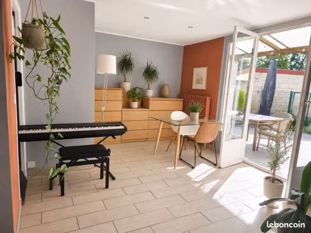 appartement meublé 62 m² avec jardin privatif de 150 m²  terrasse et dépendances – reims s