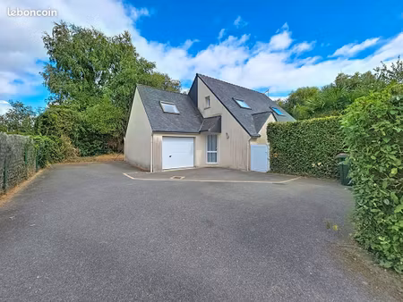 maison 6 pièces 94 m²