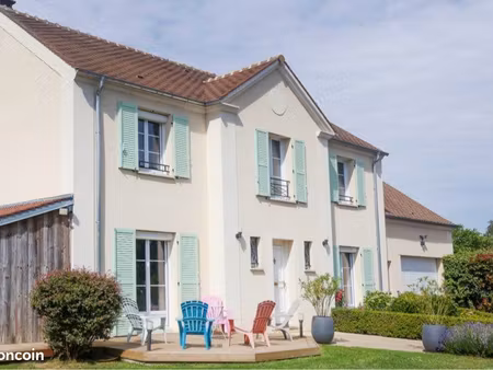 très belle maison familiale 230m2 rénovée aux portes de pontoise