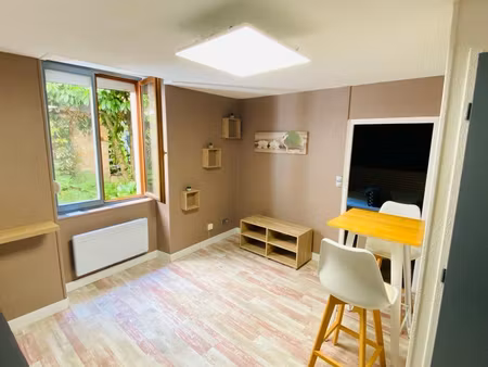 f2 meuble