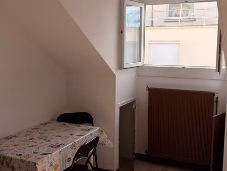 studio meublé