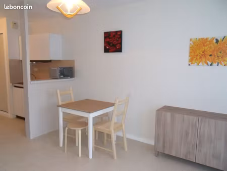 studio meublé