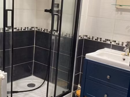 appartement 4 pièces avec terrasse et parking privé avec badge