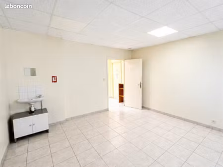 bureaux 17 m² roquevaire