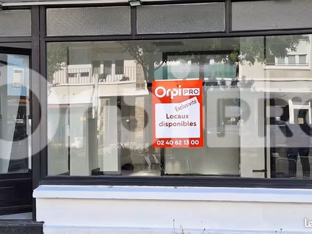 local commercial 45 m²