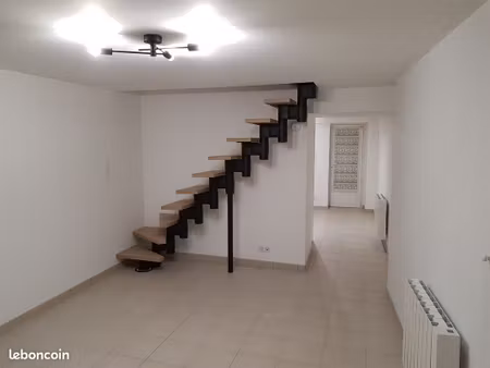 location maison de ville 60m2 + terrain