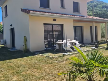 maison 5 pièces 123m²