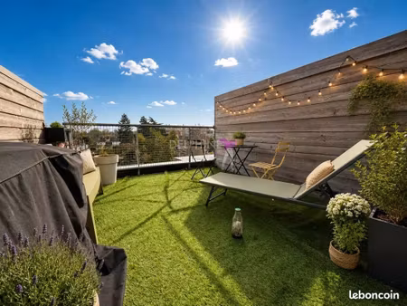 loft/atelier/surface 3 pièces 100 m²