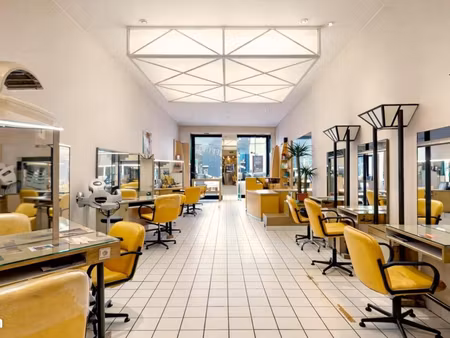fonds de commerce beauté/coiffure 100 m²