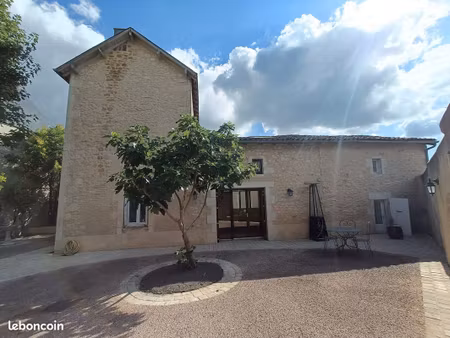 maison 6 pièces 170 m²