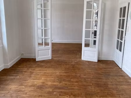 appartement 4 pièces 85m²
