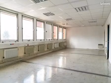 plateau bureaux divisible bonne affaire
