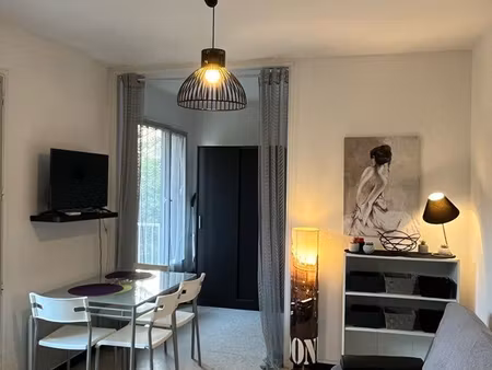 studio meublé