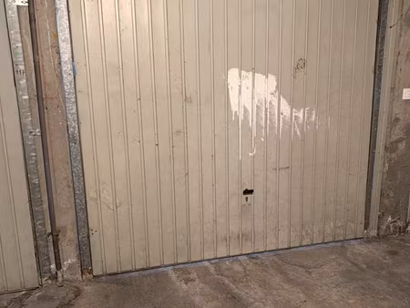 a louer garage fermé