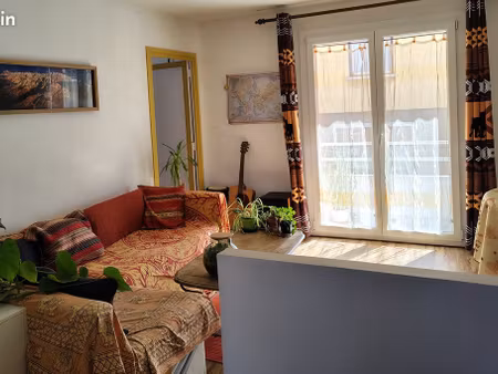 t3 lumineux 55m2 avec balcon et cave grenoble eaux claire