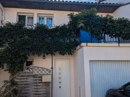 vend maison à la gibauderie