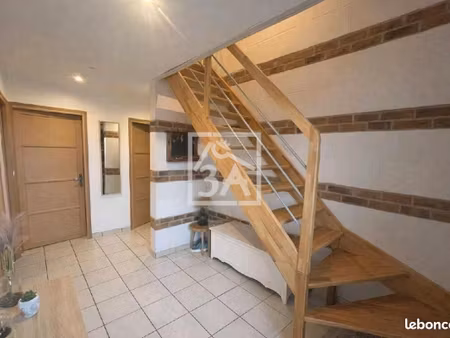pavillon 6 pièces 127 m²