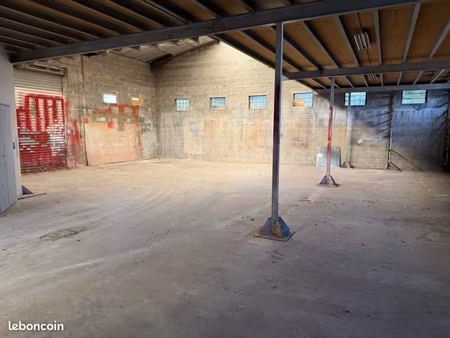 local atelier hangar 500 m2