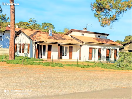 villa comprenant 2 t3 meubles dans quartier calme et boise biscarrosse plage