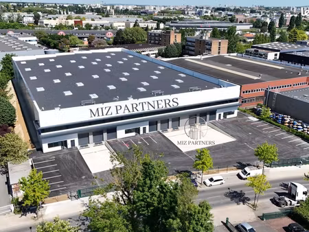 local 2149 m² le blanc-mesnil
