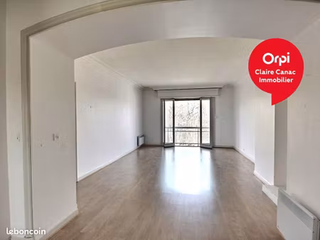 appartement 2 pièces 103 m²