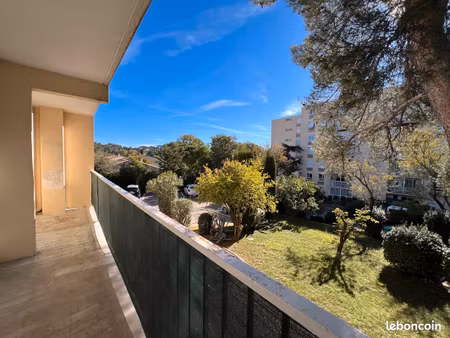 nîmes  route d’uzès – t2 de 52 6 m² plein sud  balcon coursive et parking privatif
