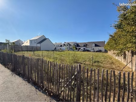 terrain constructible au calme