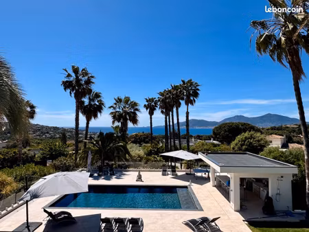 porticcio villa meublée de standing 165m² 4 chambres vue mer face à ajaccio - résidence ca
