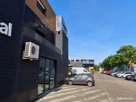 local professionnel 95 m² rénové - boé zac de trenque