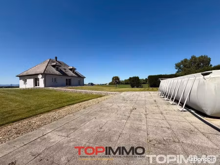 propriété 6 pièces 150 m²