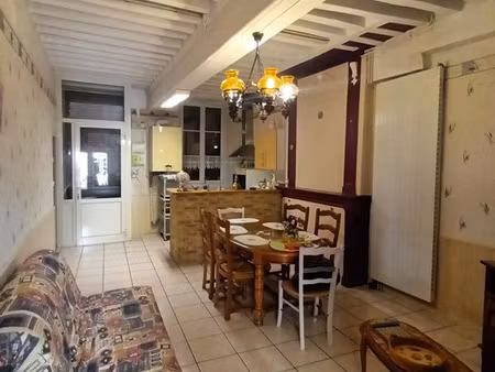 maison 11 pièces 175 m²