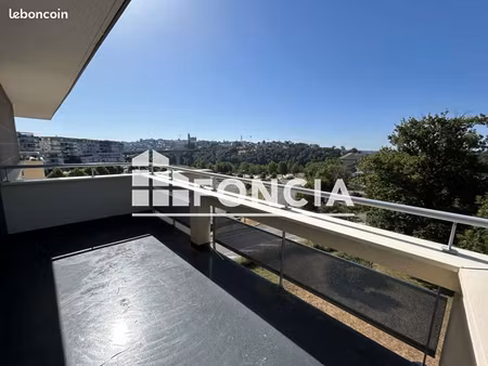 appartement 3 pièces 63 m²