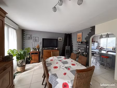 pavillon 6 pièces 125 m²