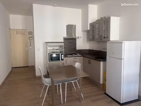 a louer studio meuble