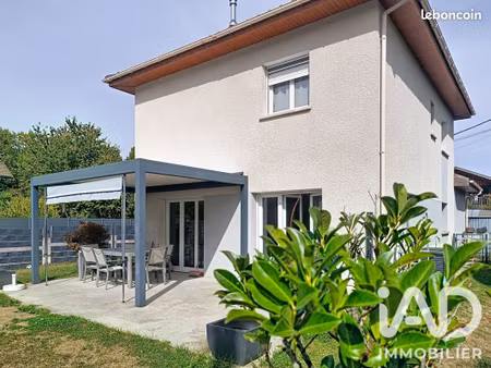 maison familiale 5 pièces 105 m²