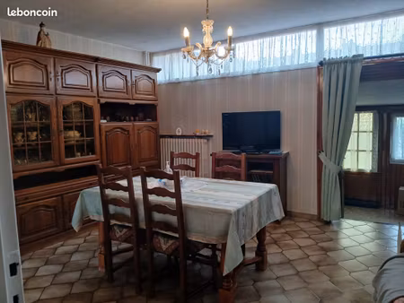 maison de ville-4piéces -3 chambres jardin