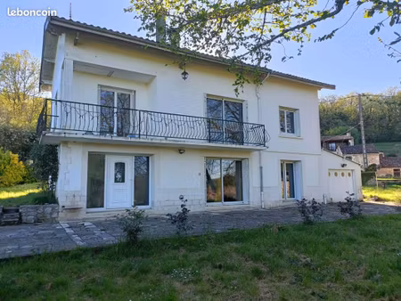 maison 5 pièces 127 m²