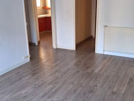 particulier loue t2 centre albi  quartier rochegude