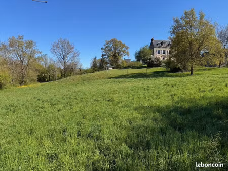 terrain à bâtir de 841 m² à montrozier