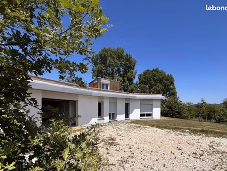 maison 4 pièces 127 m²