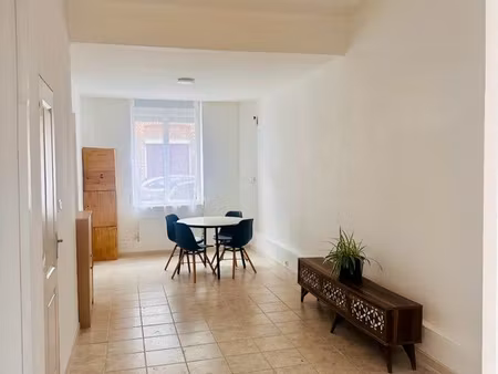 à louer – grande maison spacieuse et lumineuse