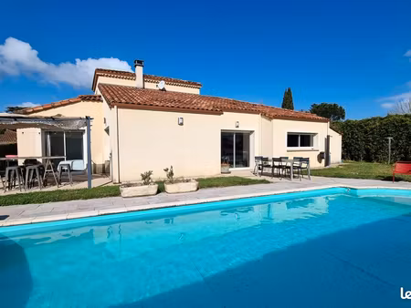 maison t5 de 152m² avec piscine proche de cahors