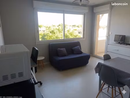 studio meublé 27 m² avec balcon – idéal étudiant(e) – proche écoles et centre-ville