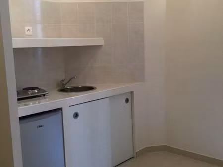 studio 1 pièce 15 m²